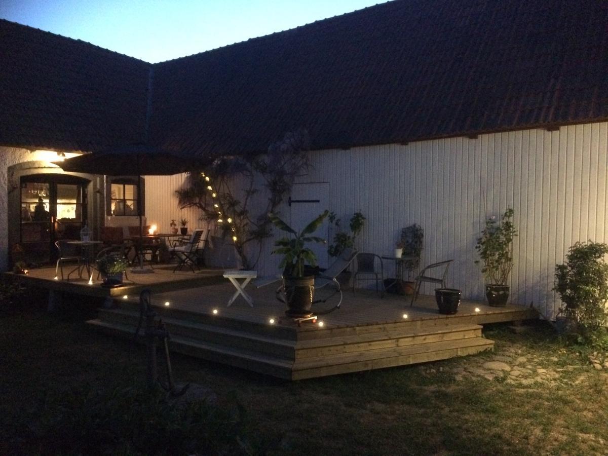 Garden Mellan Slotten Svarte Eksteriør bilde