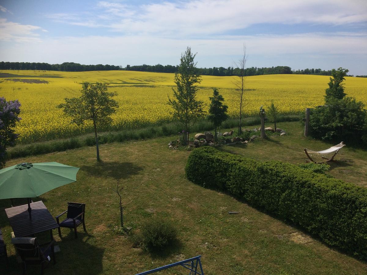 Garden Mellan Slotten Svarte Eksteriør bilde